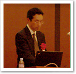 梅田 靖氏